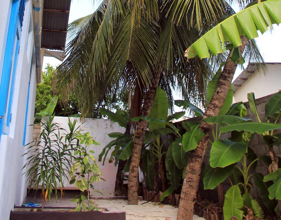 Rip Tide Vacation Inn, K.Guraidhoo Гурайдо Экстерьер фото